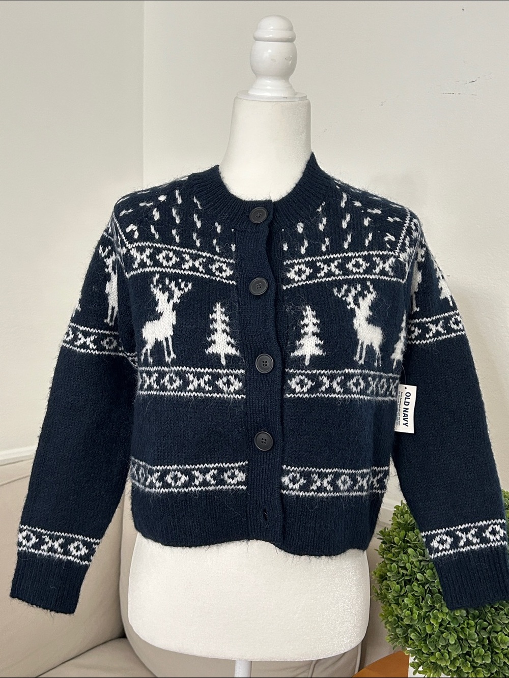 Old Navy Christmas Fair Isle Holiday Cardigan Sweater